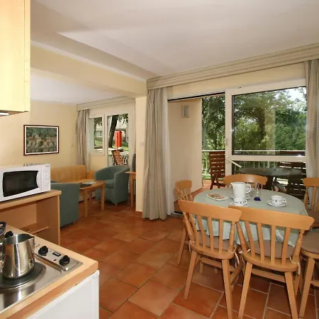 Luxury With A Microwave 2 5km From Historic *