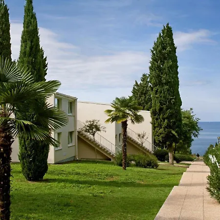 Apartament Luxury With A Microwave 2 5km From Historic