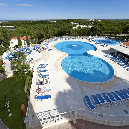 Apartament Luxury With A Microwave 2 5km From Historic Poreč